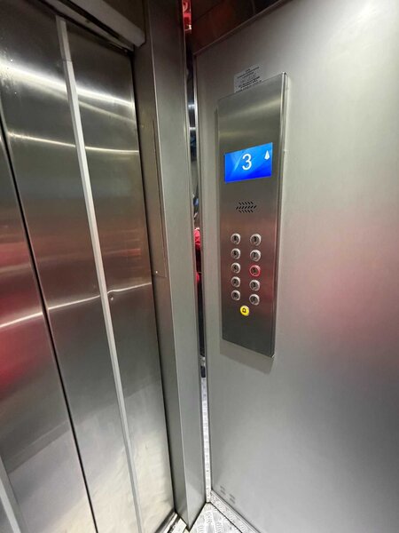 Berceni, str. Huedin, renovat, igienizat